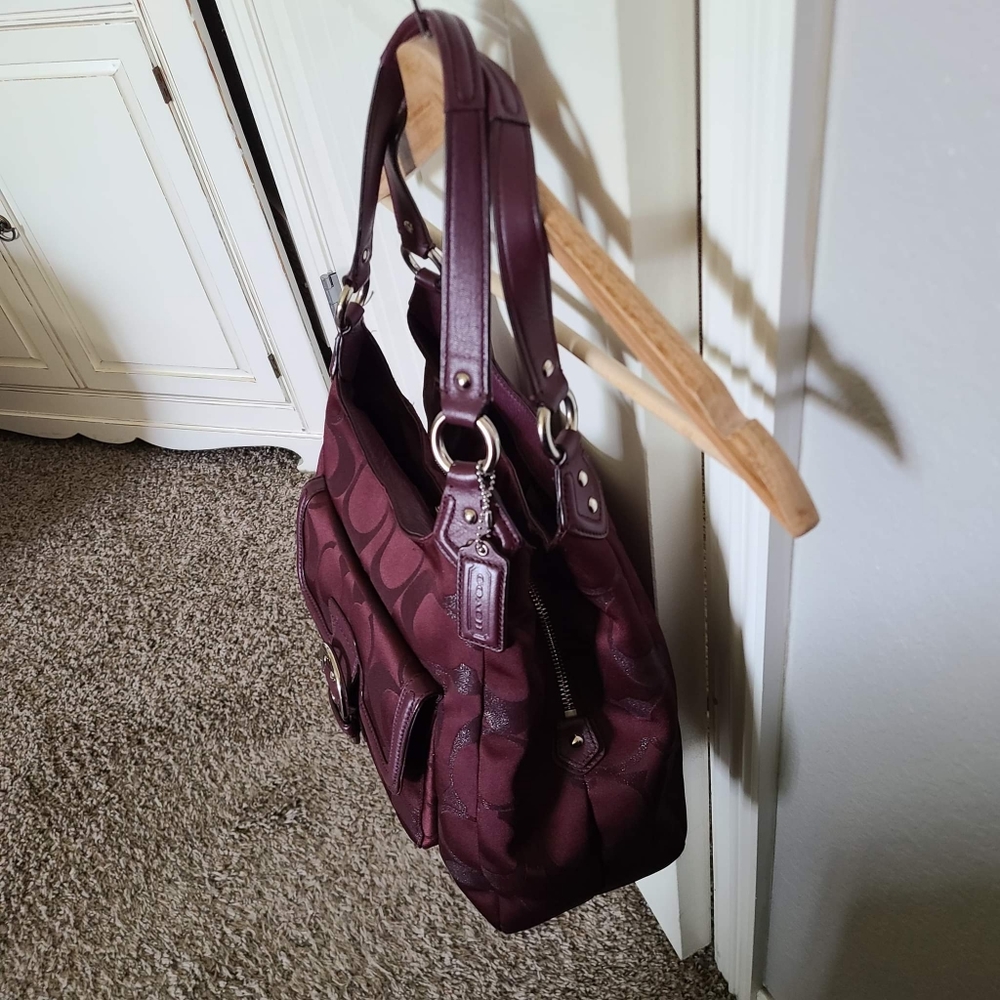 Coach Handbag Berry and Silver Sig Campbell Hobo - Picture 5 of 12